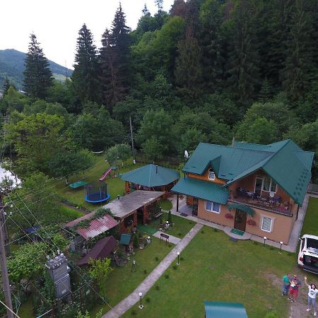 Садиба У Брусків Mizhhirya  Zewnętrze zdjęcie